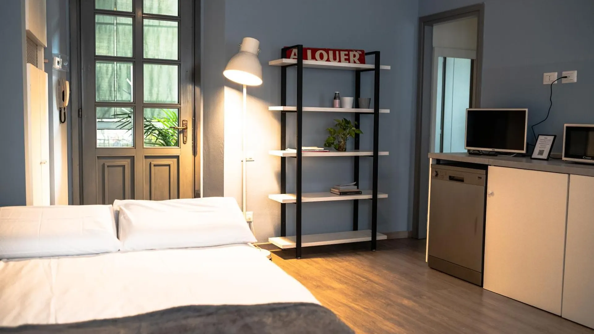 Cozy Duomo Retreat Apartment Como