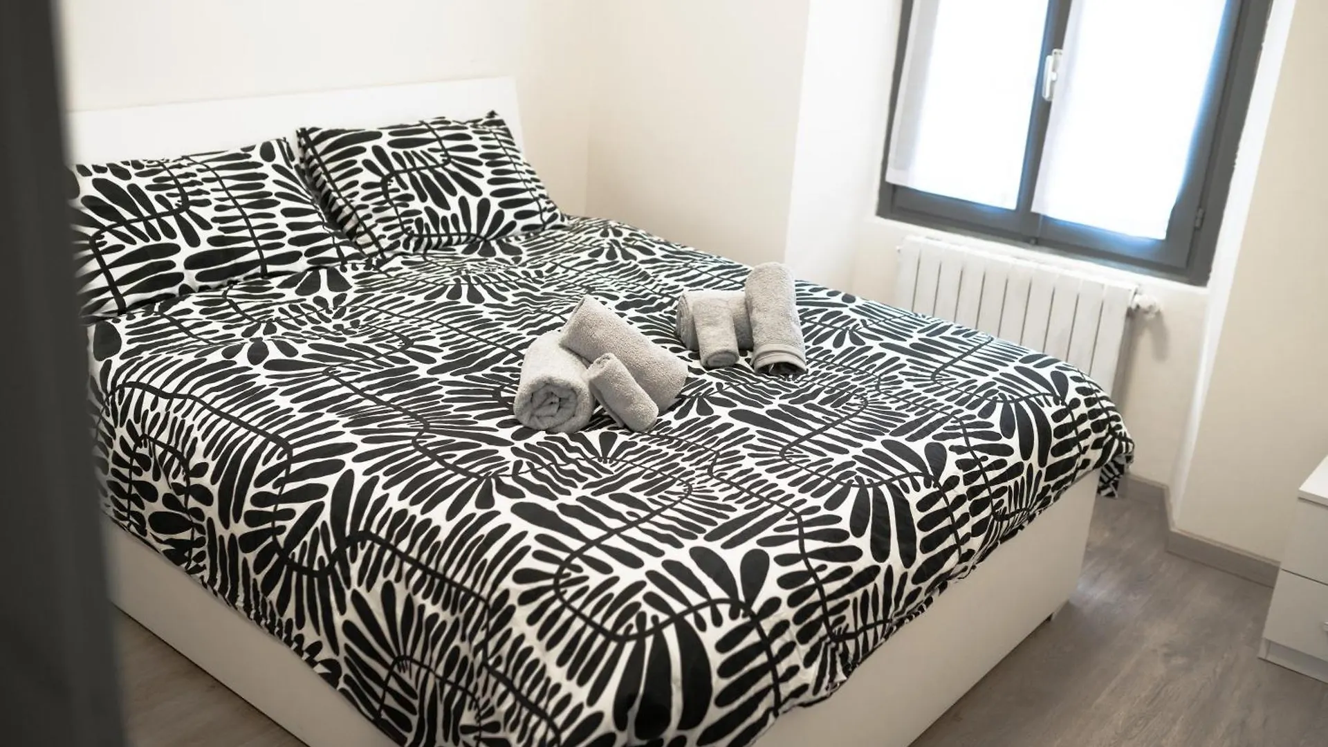 Cozy Duomo Retreat Apartment Como 0*,